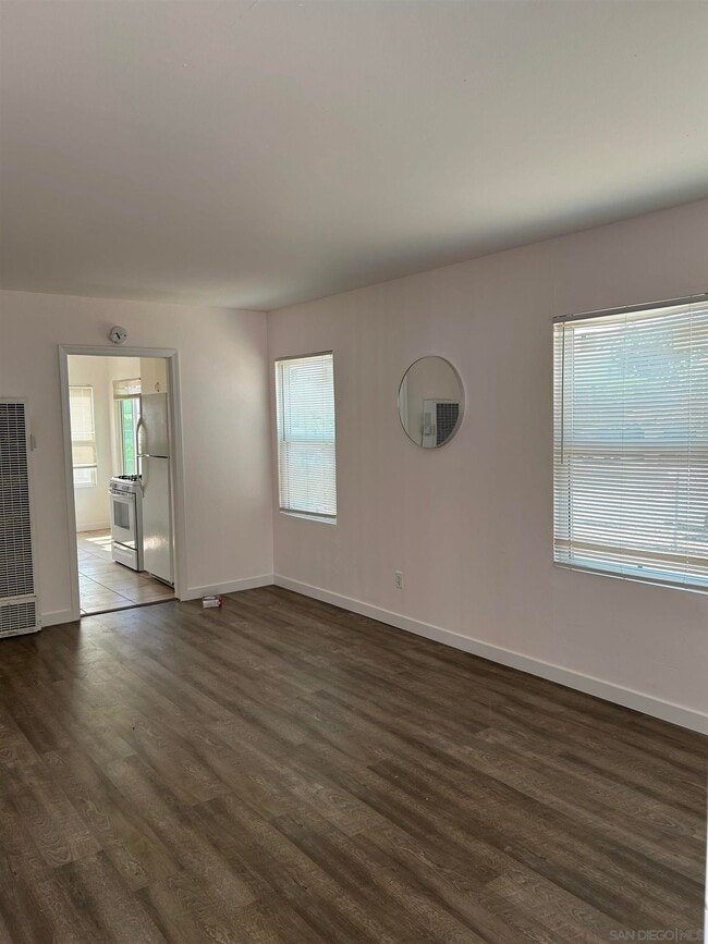 Building Photo - 7041 Stanford Ave Rental