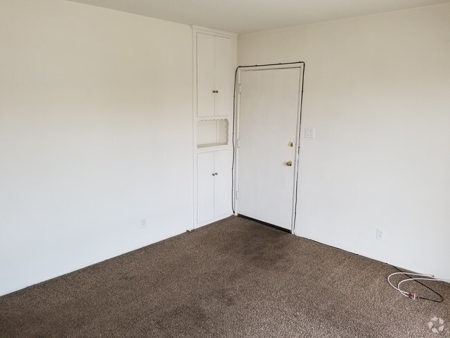 Building Photo - 1306 Manhattan Beach Blvd Unit 1306MANHATTANBCHBLVD Rental