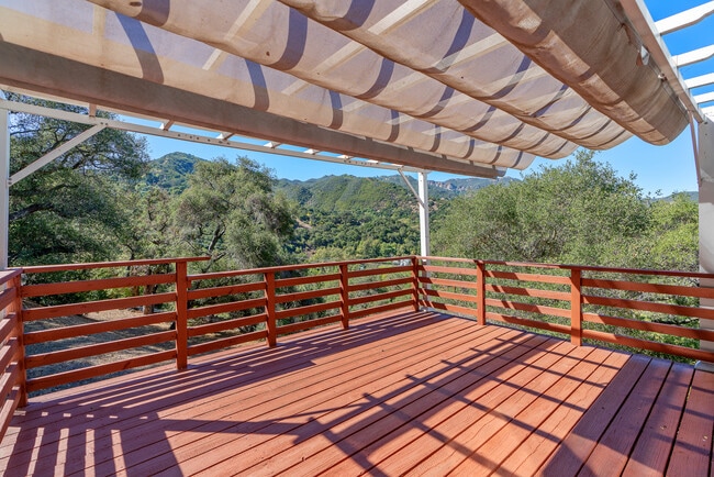 Photo - 109 Muerdago Rd