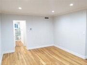 Photo - 1019 6th St Unit 6