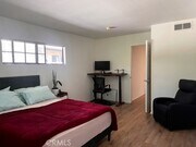 Photo - 18435 Keswick St