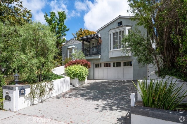 Building Photo - 10357 Bannockburn Dr Rental
