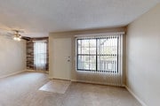 1BR, 1BA - 550 SF - Peppertree Apartments