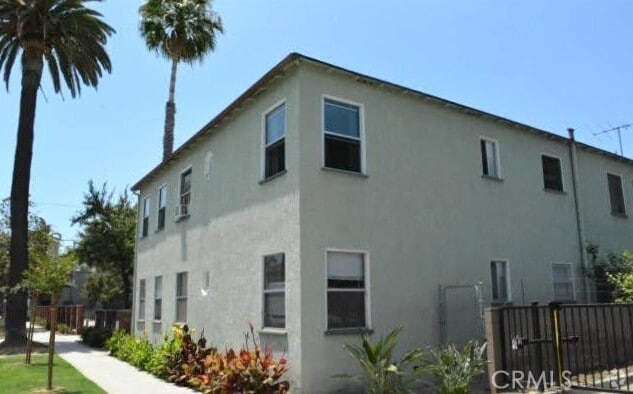 Building Photo - 337 Lime Ave Unit 3 Rental