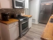 Photo - 1387 N Elderberry Ave Townhome