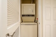 2BR, 2BA - Laundry - 400 N Hollywood Way Apartments