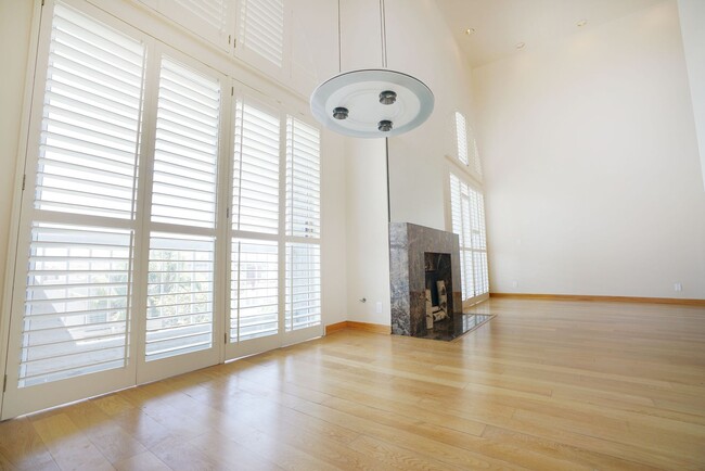 Photo - Sunlight Galore 2 Bed / 3Bath + Loft + Sun...