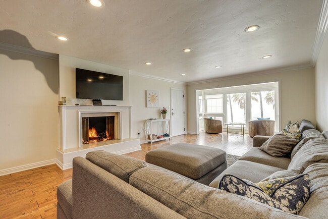 Photo - 1039 Coast Blvd Unit SI FL2-ID1546150P
