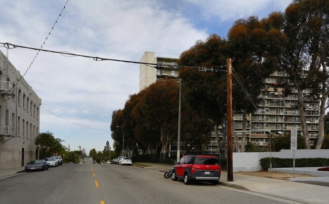 Photo - 340 S Mesa St