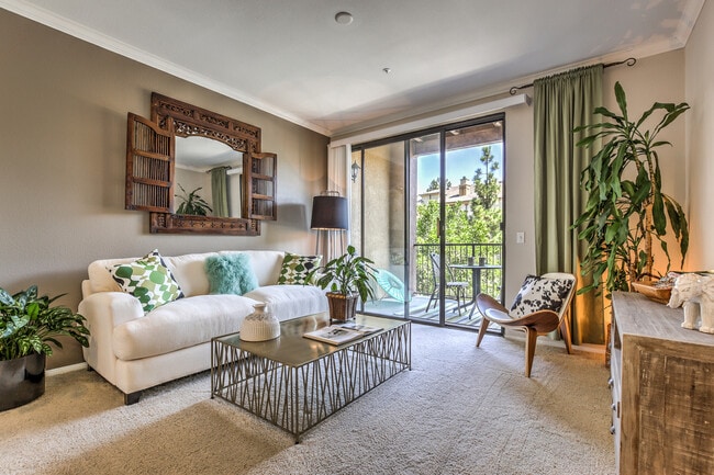 Model Living Room - Jefferson at Carmel Mountain Ranch Rental