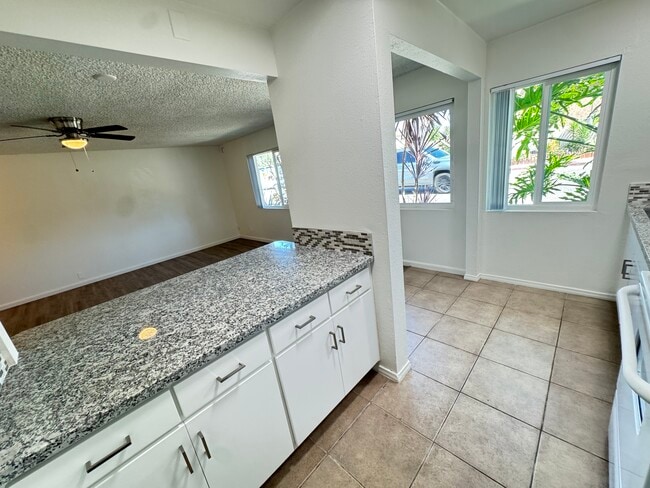 Photo - 145 East 18th