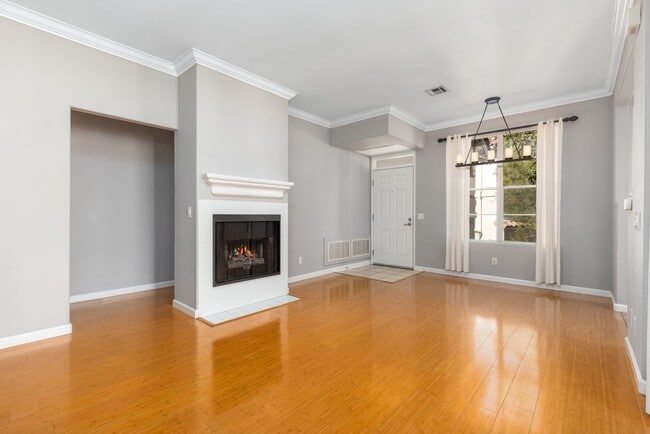 Photo - Beautiful Two Bedroom / Two Bathroom Condo Near Del Mar Beaches! Call for showing