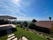 Photo - Beautiful 4-Bedroom Home with Modern Upgra...