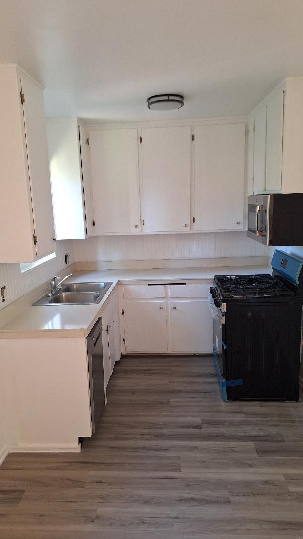 Building Photo - 32942 Perret Blvd Unit 1