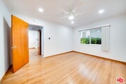 Photo - 927 6th St Apartment Unit 1