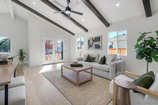 Photo - 436 Date Ave