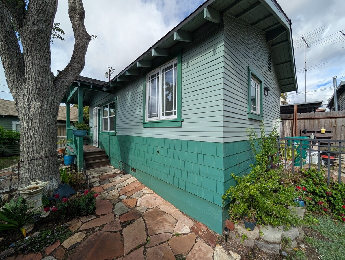 Front Exterior - 1451 Coronado Ave