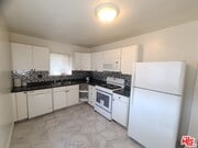 Photo - 18133 Lull St