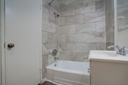 Photo - 537 E Hyde Park Blvd Unit 103
