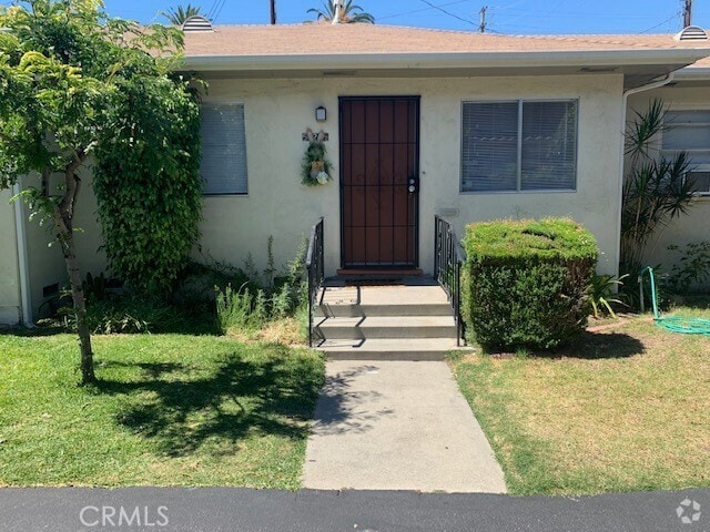 Building Photo - 5629 Temple City Blvd Rental