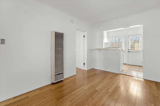 Photo - 1726 Abbot Kinney Blvd Unit 4