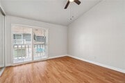 Photo - 73 Bentwood Ln