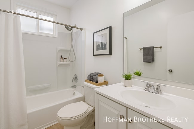 Photo - 13205 Barbara Ann St Unit 16