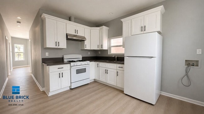 Photo - 1242 W 93rd St