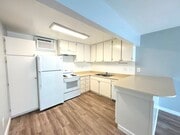 Photo - Spacious 2BD/1BA Apartment in Azalea Park ... Unit A