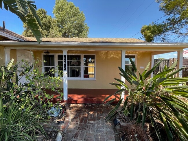 Building Photo - 14517 Hesby St Rental