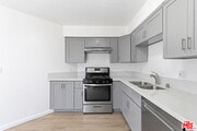 Photo - 426 W Plymouth St Unit 2
