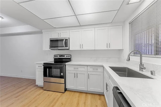 Photo - 1015 N Michillinda Ave Unit 114