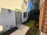 Photo - 811- 909 S Spruce Street