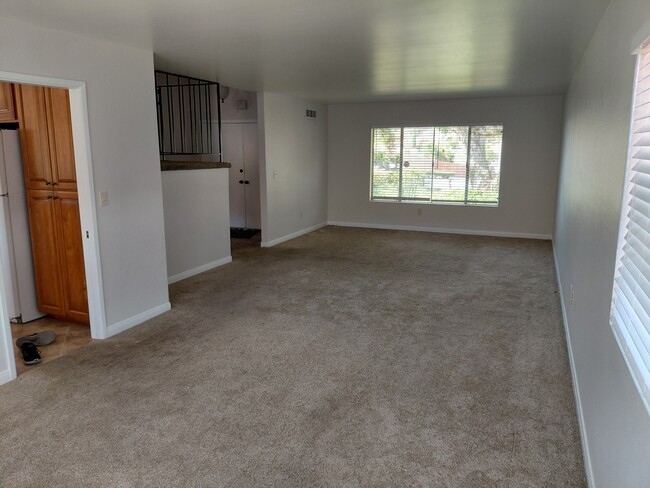 Photo - 5612 Galloping Way