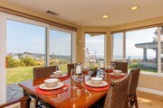 Photo - Stunning Views Over Cardiff - Charming Sin... House
