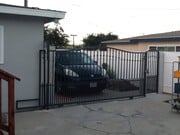 Beautiful Remote Gate - 4118 W 149th St Unit 1