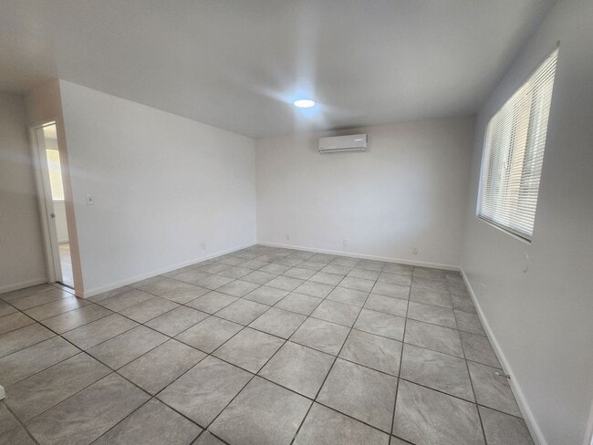 Photo - Alamo Apartments 6349 Unit J