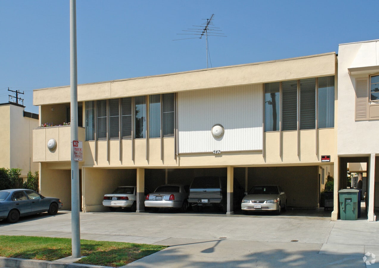 Beautiful 2 Bed Unit in West Hollywood - Beautiful 2 Bed Unit in West Hollywood