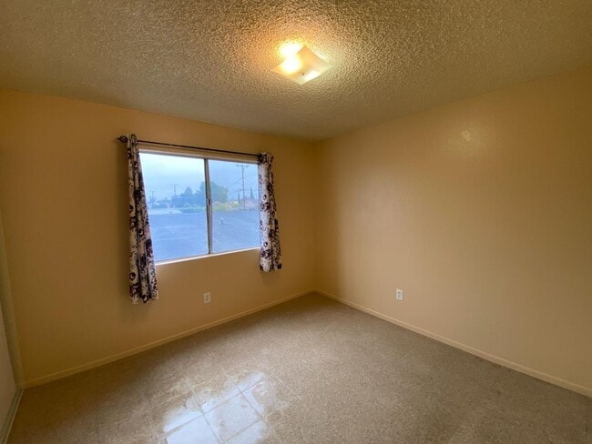 Photo - 15156 Elm Ct