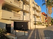 Photo - 14343 Burbank Blvd Unit 305