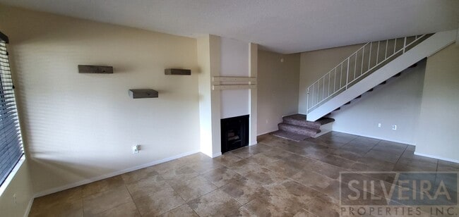 Photo - 2 Bedroom condo available in south Santa Maria!