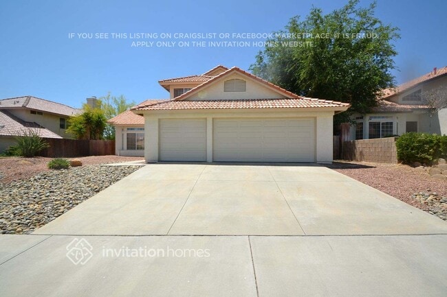 Building Photo - 3152 Hampton Rd