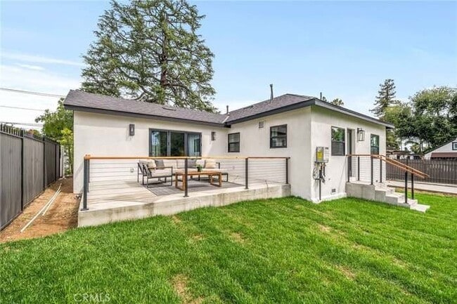 Photo - 2967 Casitas Ave