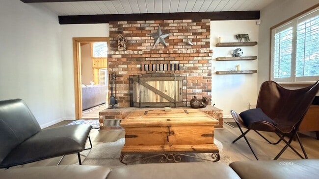 Photo - 26523 Pine Ave