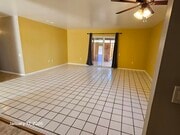 Photo - 42405 Iowa St