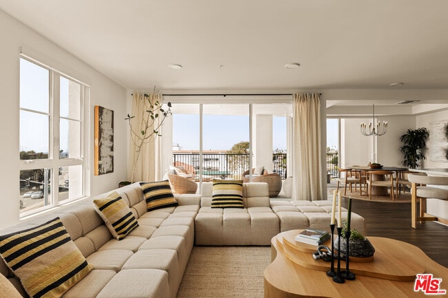 Photo - 1700 S Pacific Coast Hwy Unit 308