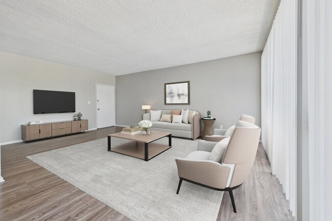 Photo - Kittridge Apartments
