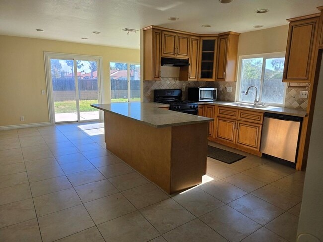 Photo - Close to Cal State