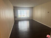 Photo - 10432 Crenshaw Blvd