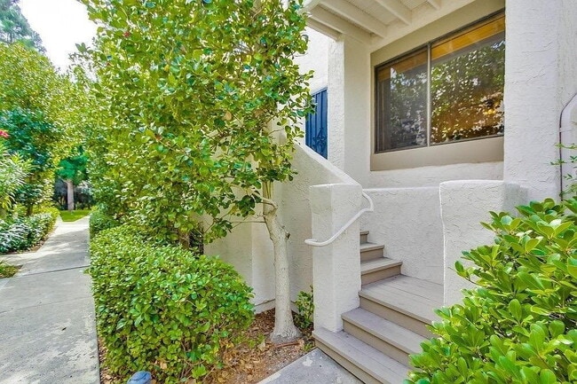 Photo - "Charming La Jolla Retreat: Cozy 2-Bedroom...